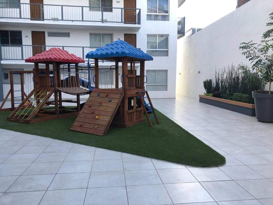 Be Central Departamento Con Alberca En El Centro De Guadalaja 과달라하라 외부 사진